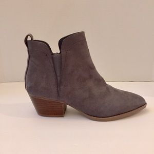 NEW CARLOS SANTANA BOOTS ANKLE GRAY 8.5 POINTY